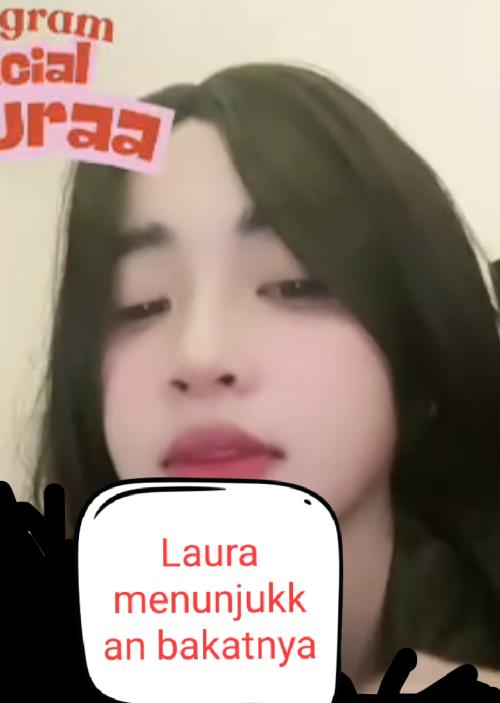 Laura menunjukkan bakatnya