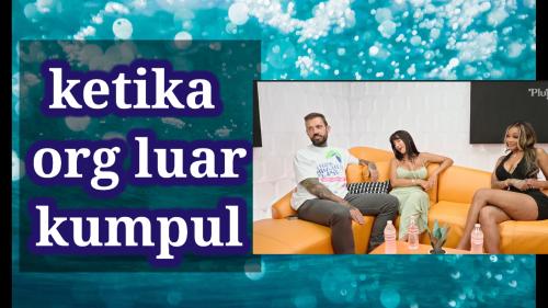 Org luar berkumpul terjadi lah sesuatu