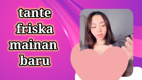 Mainan baru tante