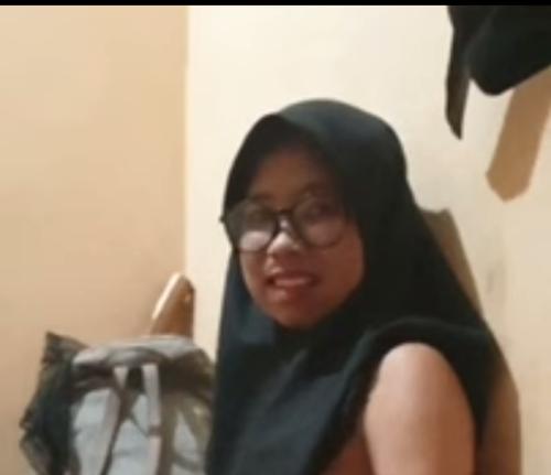Hijab hitam ngewe