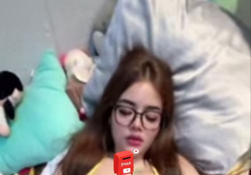 Sama om di hotel enak enak 