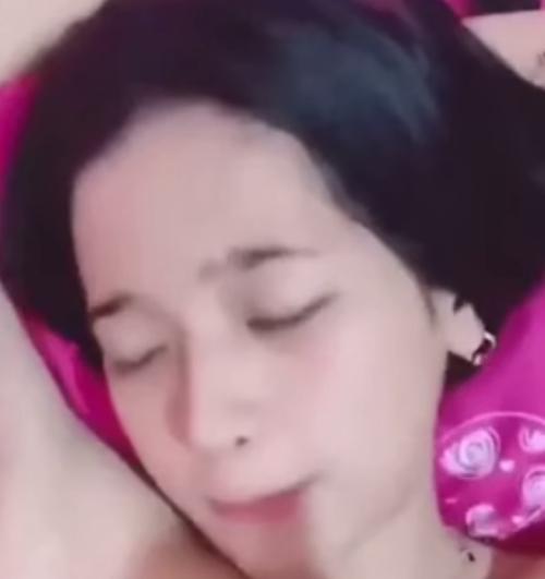 Ngewe ayang enak banget sumpah 