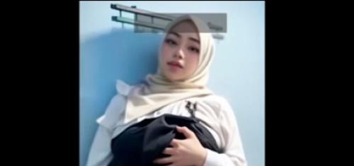 Tante hijab pulen 