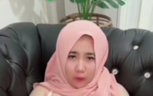 Hijab pink