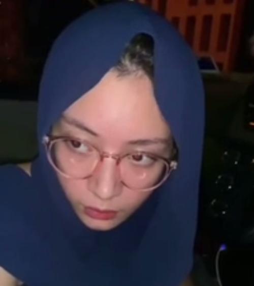 Hijab malay cantik 