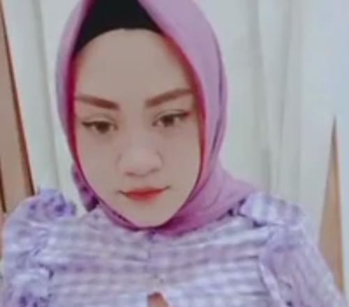 Ukhti montok parah 
