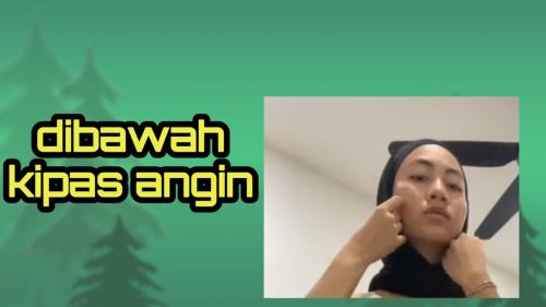 Dibawah kipas angin