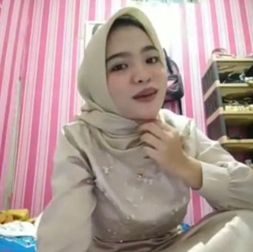 Jilbab pulang kondangan 