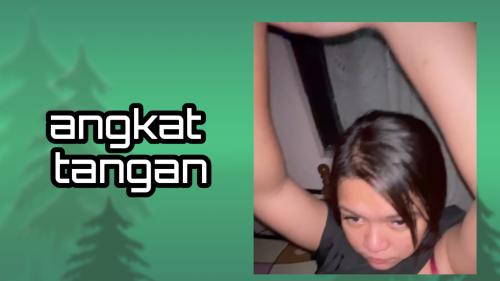 Angkat tangan
