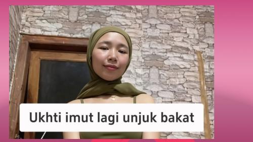 Kakak hijab imut